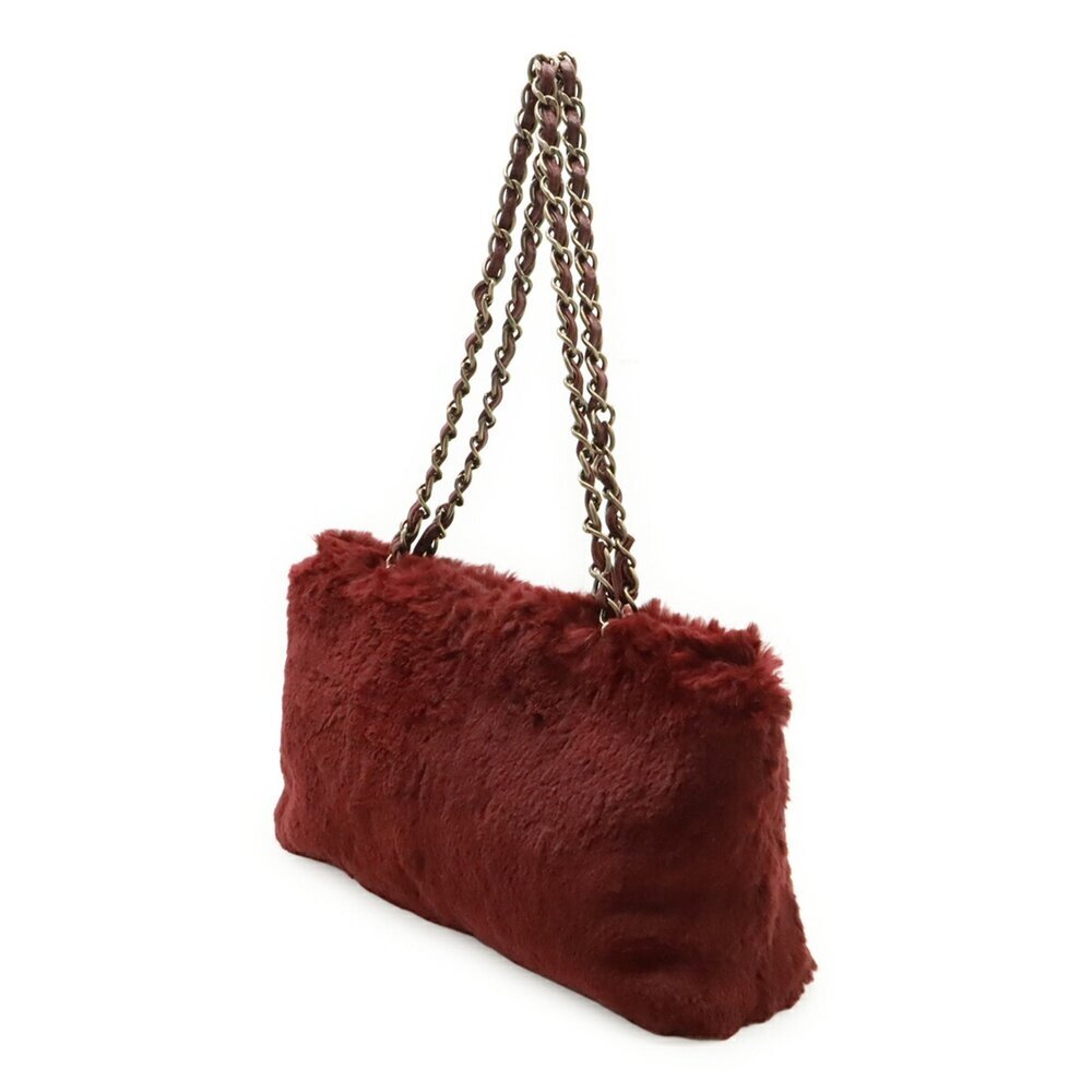 CHANEL Red Logo Shoulder Bag - Picture 3 of 9